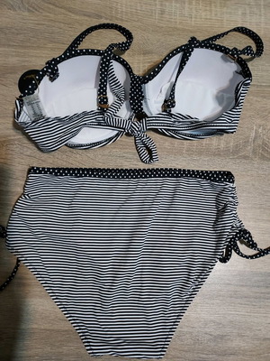 Striped bikini set new, size M/L