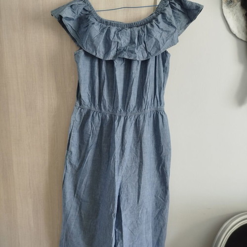 Vero Moda jumpsuit size large with off-shoulder 3/4 sleeves, like new, blue