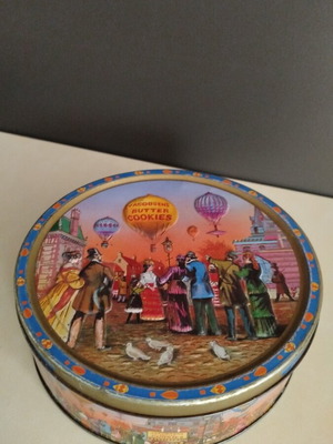 Metal box 1990-2000 with wear