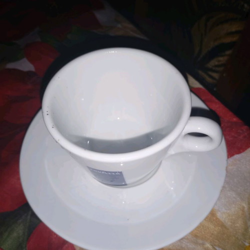 Αυθεντική κούπα εσπρέσο Lavazza σαν καινούργια με πιατάκι από ρουμανικό πορσελάνη Apulum