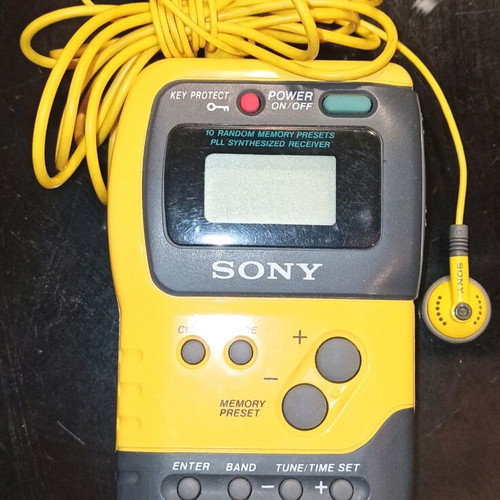 Sony RSF M70 Walkman used