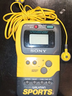 Sony RSF M70 Walkman used
