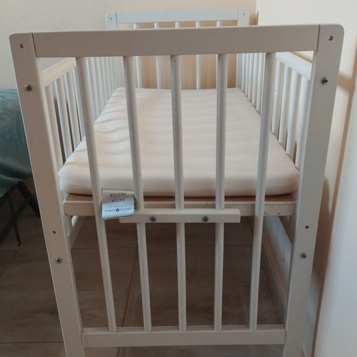 Wooden baby cot 90x50 with Greco Strom mattress