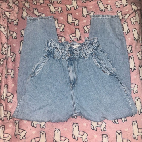 Zara jeans for women size 34 used, light blue wash, stretchy waist