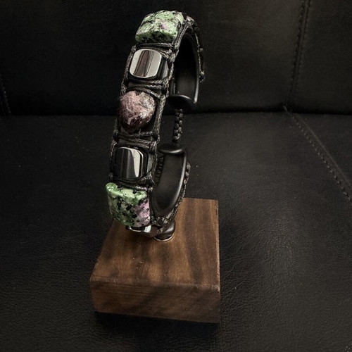Men's leather bracelet with garnet, ruby zoisite, and hematite, new