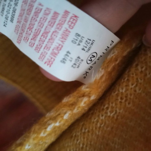 Primark pullover size medium like new, mustard and white