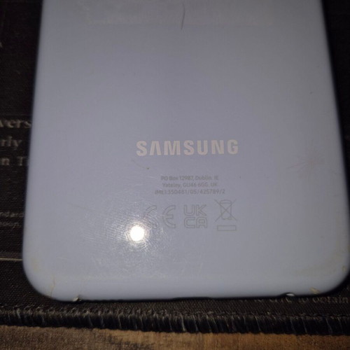 Samsung A137F 4GB/128GB smartphone with cracked screen