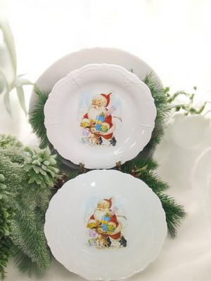 Hutschenreuter Germany Christmas plates set of 2, 26cm