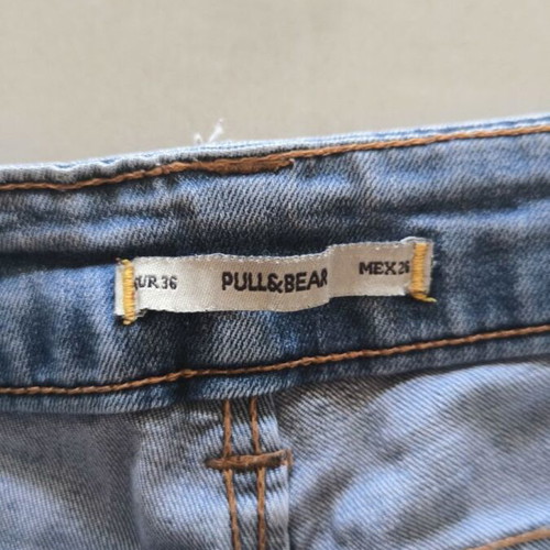 Pull & Bear denim shorts Small like new, blue