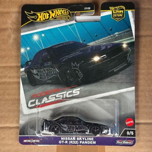 Hot Wheels Modern Classics Nissan Skyline GT-R R32 Pandem used