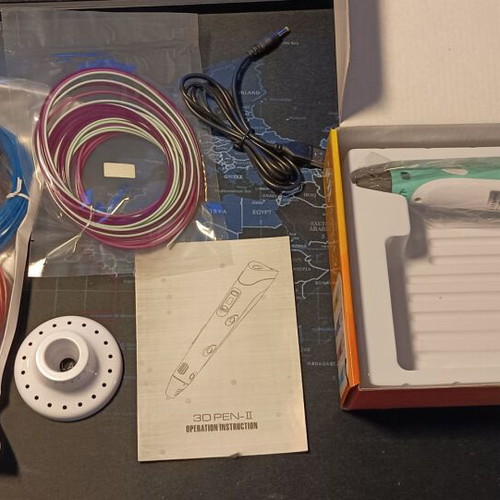 3D Pen 2 "Draw Your Dream" turquoise with 10 PLA filaments new
