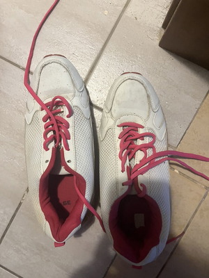 Nike γυναικεία αθλητικά παπούτσια σε λευκό και ροζ, μέγεθος 39
