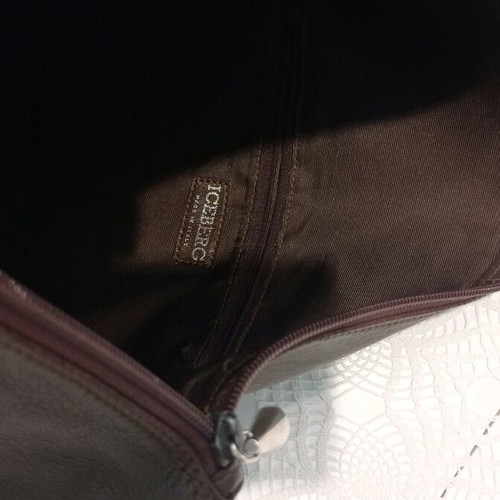 Iceberg leather crossbody bag like new, brown