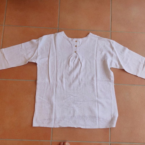 Children's knitted shirt 9-10 years white with back buttons