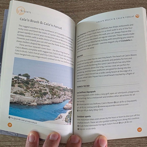 Menorca Travel Guide Book like new, Greek language