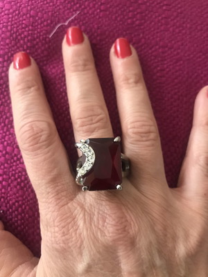 Ring with stone and rhinestones, size 20, burgundy zircon
