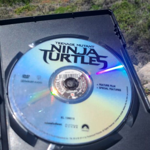 Χελωνονιντζάκια DVD μεταχειρισμένο, με υπότιτλους, δράσης περιπέτειας φαντασίας