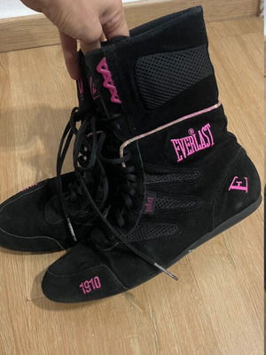 Everlast boxing boots size 39, leather
