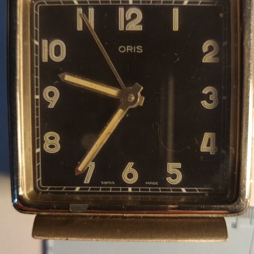 Oris Swiss Made analog table clock used