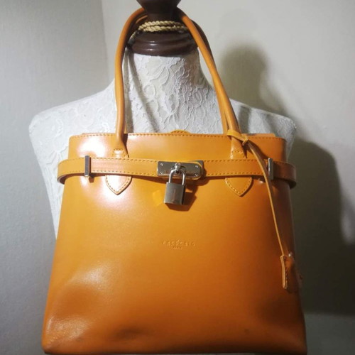 Frederic T Paris leather shoulder bag with padlock used orange