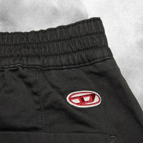 Diesel shorts black with belt, new