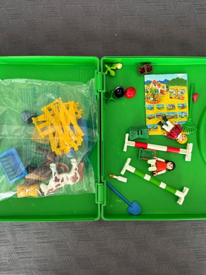 Playmobil 5893 Pony Farm βαλιτσάκι μεταχειρισμένο
