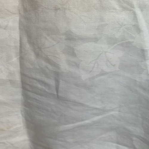 Linen tablecloth white like new with woven leaf pattern
