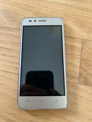 Huawei Y3 for spare parts like new