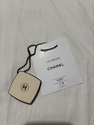 Chanel Les Beiges Mini Mirror new