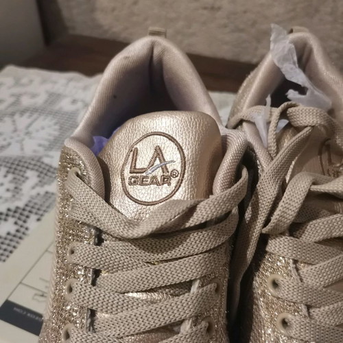 LA Gear anatomical shoe size 40 used, beige sports