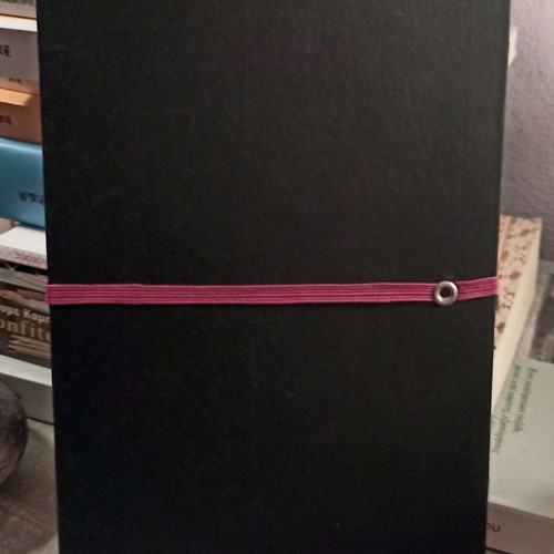 Rainbow accordion folder like new