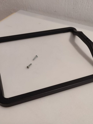 Kydos TV stand like new for model k32n22cd with screws