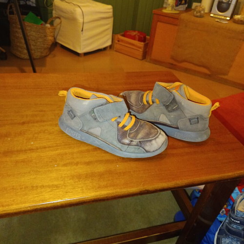 Camper boys' boots size 32 used with EVA sole
