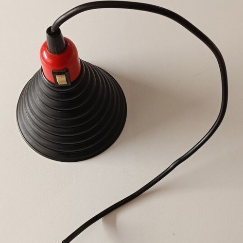 Minimal pendant light like new with switch and E27 socket