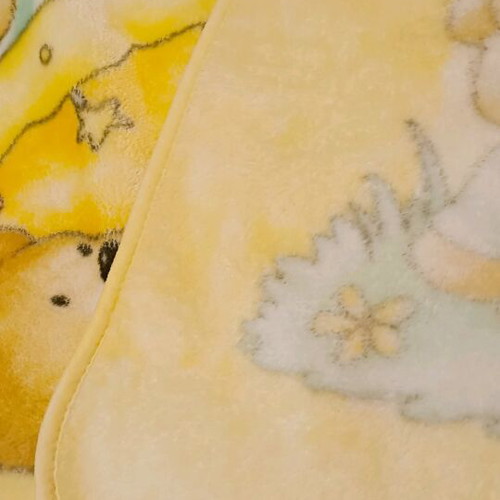 Baby blanket like new, soft, Spanish origin