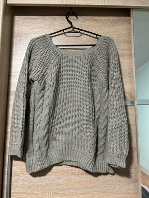 Knitted pullover like new, beige, size L