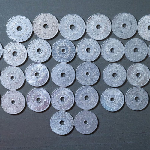 Coins 20 and 10 lepta used, pack of 32 with holes