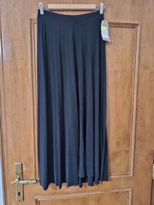 Women's pleated zip culottes new, black one size