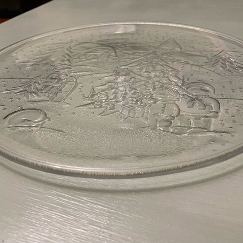 Crystal Christmas plate used with embossed design