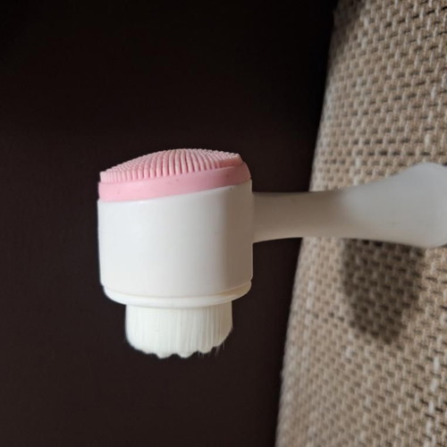 Facial cleansing brush new, multifunctional silicone and soft