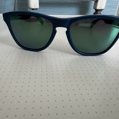 Oakley Kids Sunglasses Like New Blue for Teen