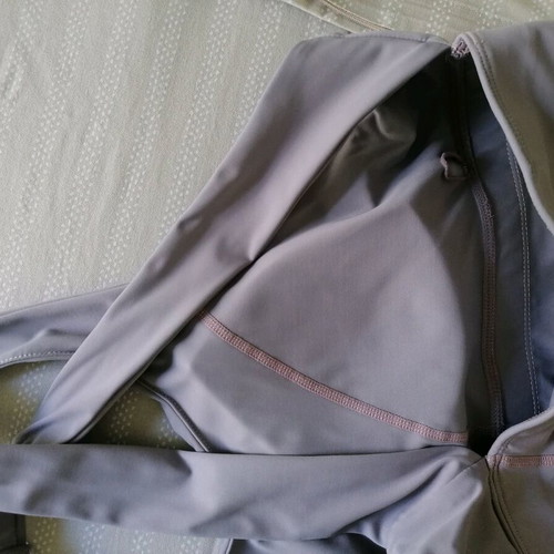 Sports bra like new, lilac, size XL, Boomerang