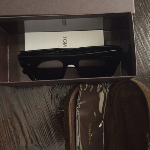 Tom Ford Fausto TF711 01A sunglasses, black