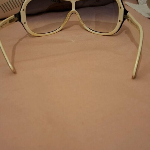 Vogue women's sunglasses VO 2362-S Small 1306/8G like new, multicolor