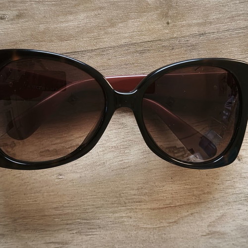 Marc by Marc Jacobs MMJ 406/S women's sunglasses used, brown and red