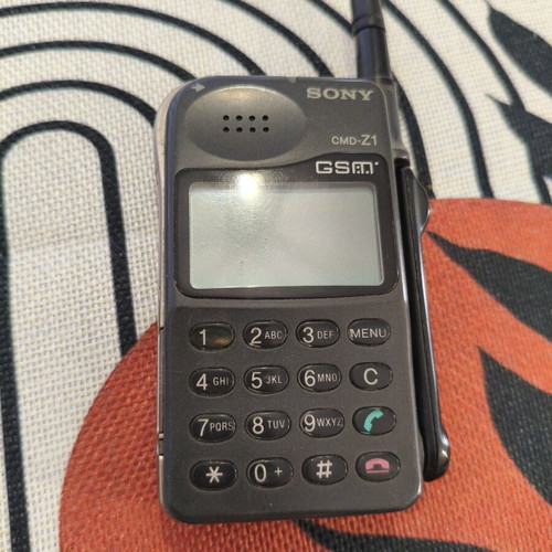 Sony CMD-Z1 GSM mobile phone used, gray