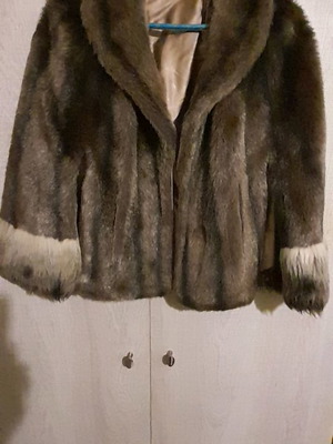 Fur cape used, synthetic, brown, size XL