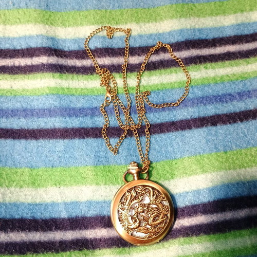 Unisex pocket watch new with dragon theme gold color