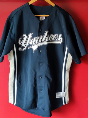 Vintage Yankees True Fan Jersey Jeter #2 blue, size L, like new