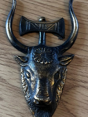 Minoan Bull Head Decoration with Labrys like new